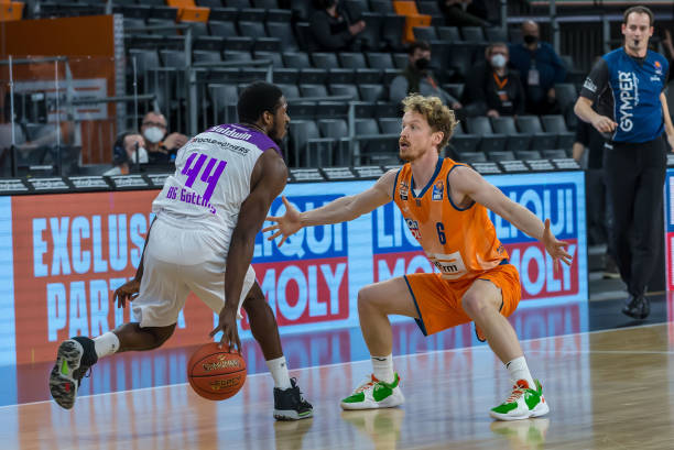 类似的十字 类似的十字