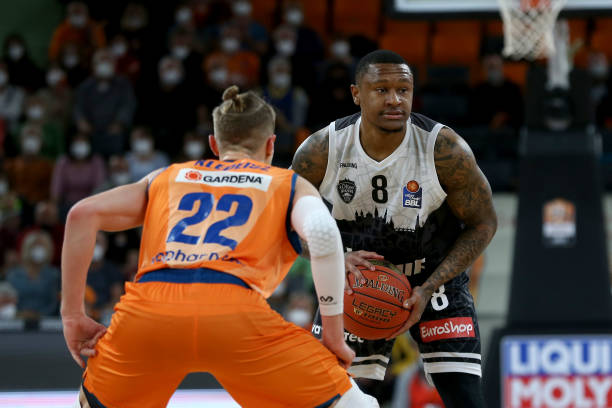 在英超转会 在英超转会